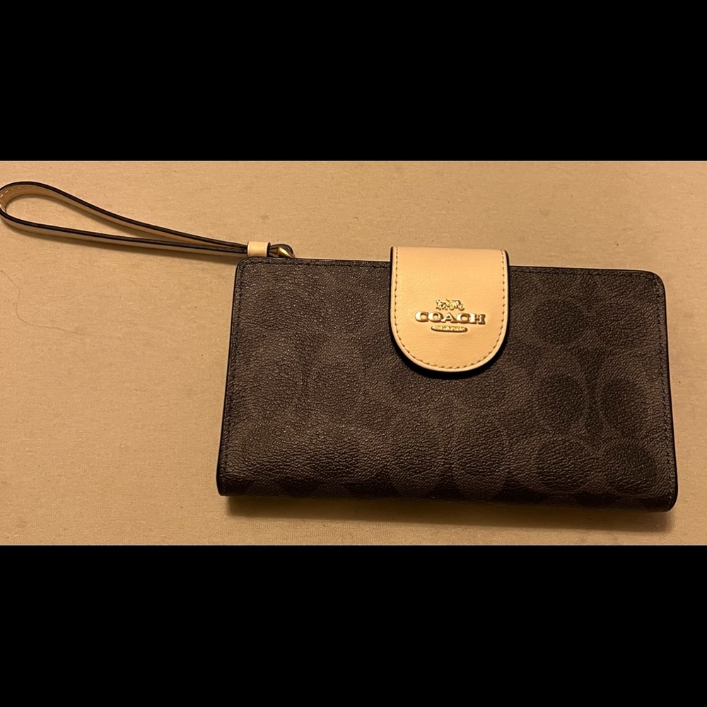 Coach Tech wallet